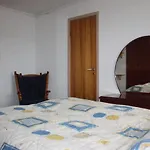 14 B