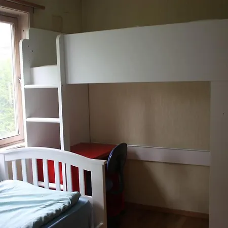 14 B Holiday home *