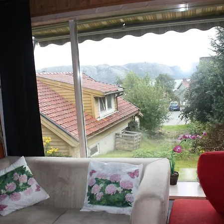 Holiday home 14 B *